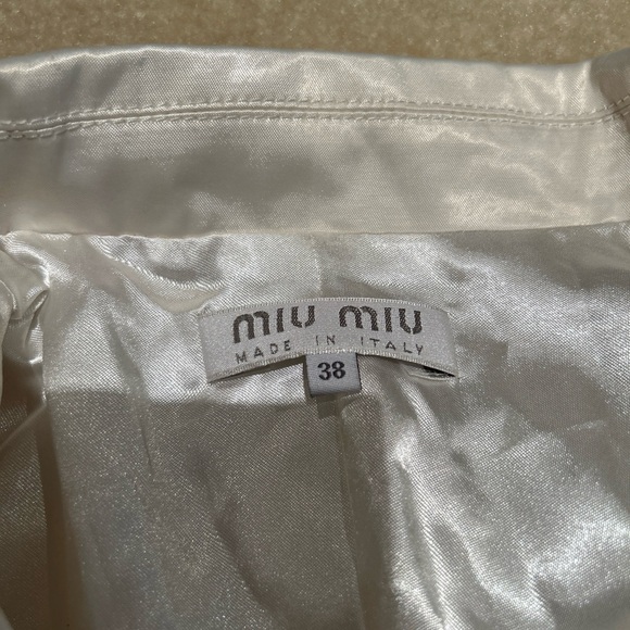 Miu Miu Vintage Ecru Coat Size 38 Women’s - Picture 2 of 8